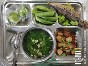 Suất ăn công nghiệp