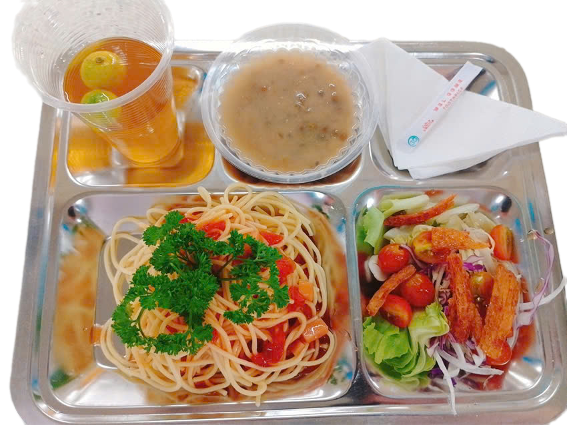 Expert and guest meal 04